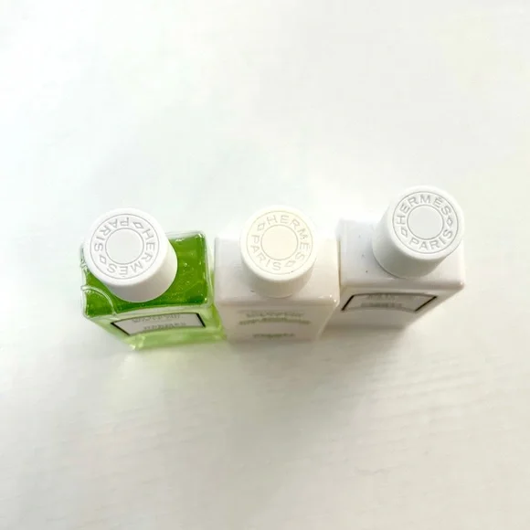 Hermes Un Jardin Sur Le Nil Bath Travel Bath & Gift Set - Picture 2 of 4